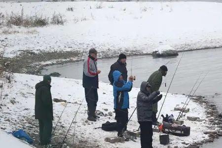 西南风钓两头什么意思