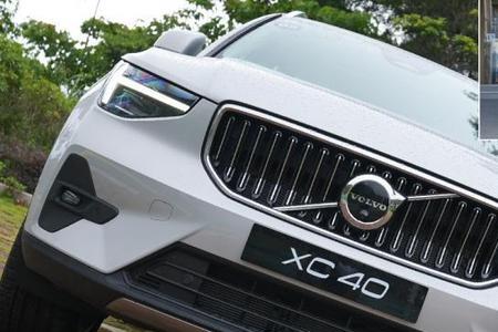 2023款沃尔沃xc40停车步骤