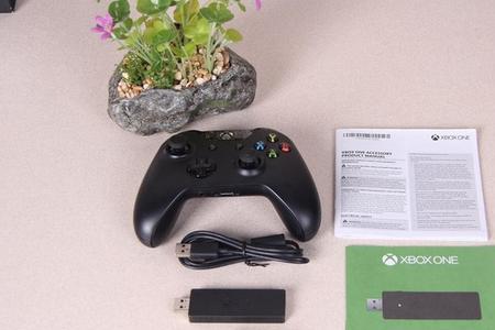 xbox one s手柄自带的电池可以充电吗