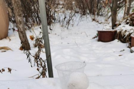 沙子被雨淋了又下雪了还能用吗