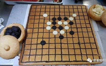 围棋可以横着竖着可以斜着吗