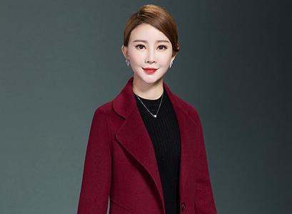 小个子女性适合穿大扣子大衣吗