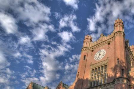 特拉华大学相当于国内什么大学