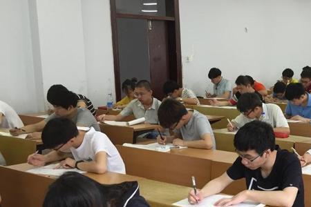 南通大学挂科多少分会留级