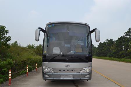 安凯hff6100k82d是几驱车