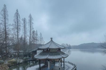 上联一山一水一风景下联是什么