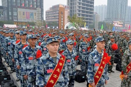 大学毕业当兵大学期间算军龄吗