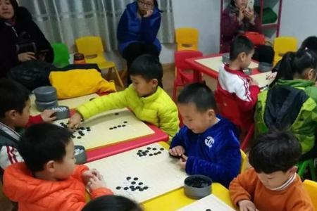 学围棋一节课100元贵吗