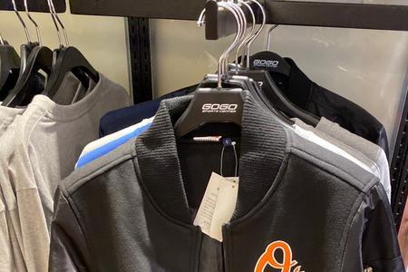 mlb棉服真假鉴别