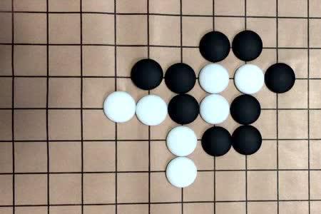 围棋抱吃和闷吃的区别