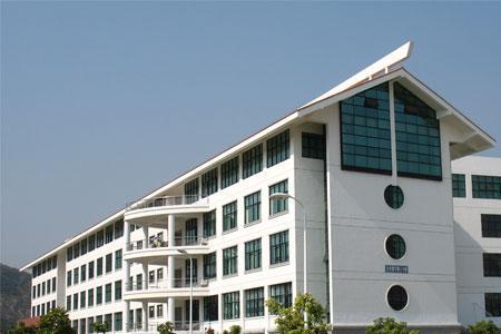 厦门大学嘉庚学院要校考吗