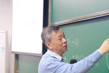 数学力学系是什么