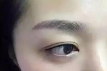 纹眉没有补色好洗吗