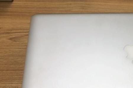 macbookpro突然断电