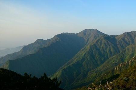 芦山山脉