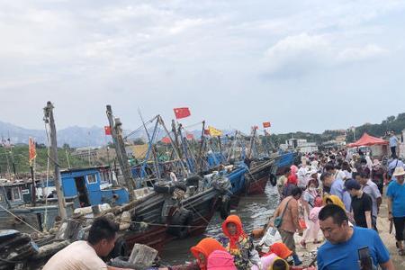 大连同泰街日月鲜海鲜码头地址