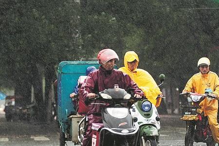 下雨天外卖的宣传语