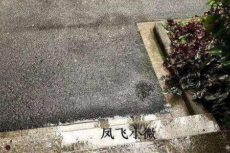 雨为什么下的都是斜着的哪