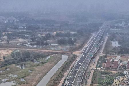 海口市粤海大道快速路何时通车