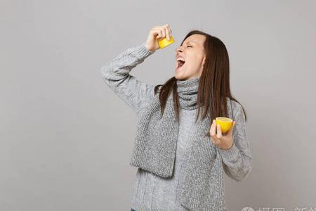 40岁女人穿柠檬绿合适吗