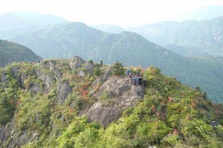 东蒙山海拔多少米