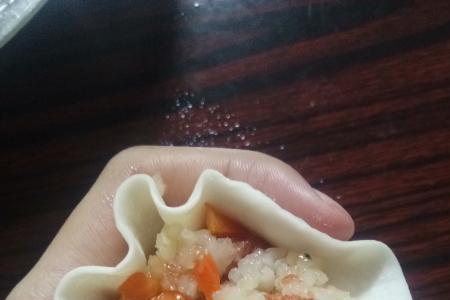 用胡萝卜包饺子还用盐杀水吗