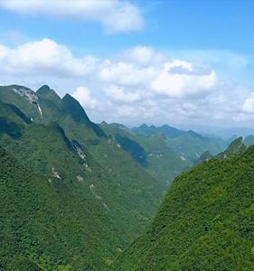 恩施大峡谷和巴山大峡谷哪个好