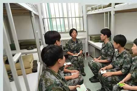 当兵男生喜欢什么类型的女生