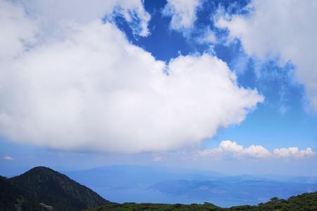 苍山是什么颜色