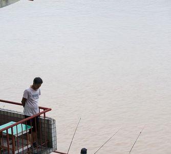 江河涨水钓鱼最佳时间