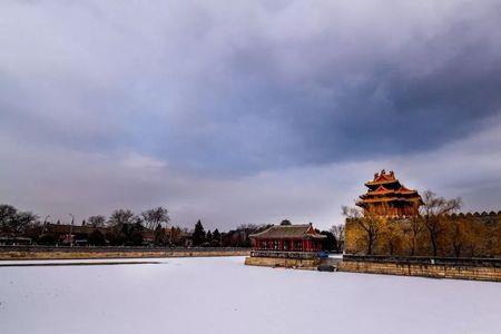 北京哪一年冬天下雪最早