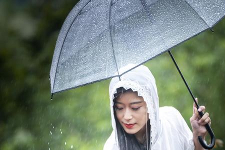 雨中的思念原唱是哪里人