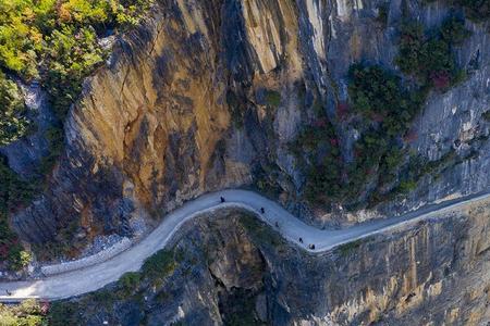 兰英大峡谷刀片山最宽有多少米