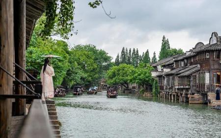 一川烟雨出自哪首诗