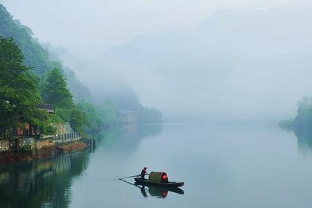 下雨后山水风景的句子