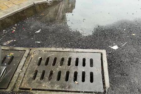 下大雨家里地沟进水查不出来