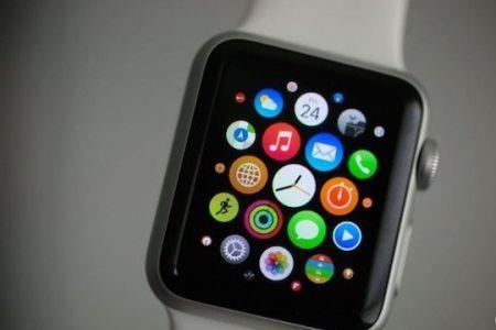 applewatch亮度为什么忽明忽暗