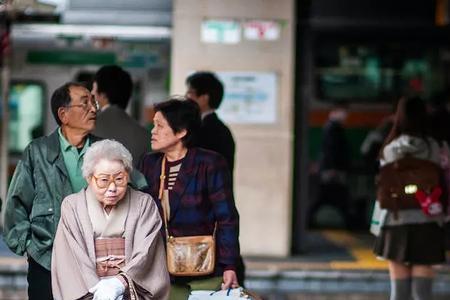 独居老人死后遗产归谁