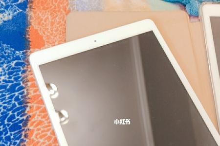 ipad20208代和7代屏幕一样吗