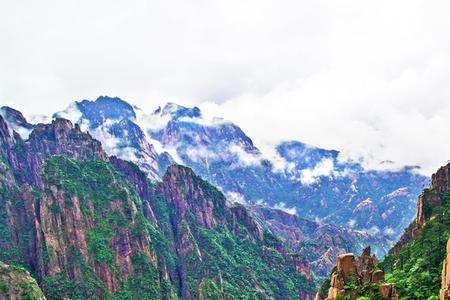 山川名山大川还有什么类似成语