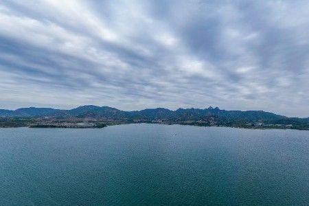 雪野湖和卧虎山哪个好