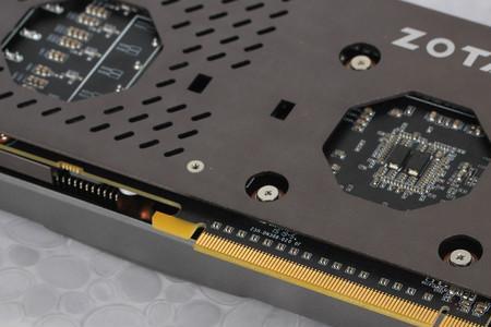 索泰gtx950有dp接口吗