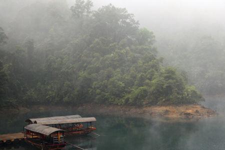 山雨蒙蒙意思