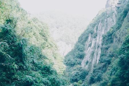 徐霞客游历上林写的八景诗句