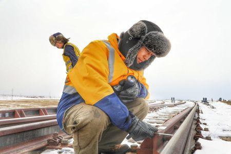 铁路线路三角坑的检查方法