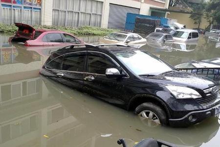 电动汽车淋雨后无法启动