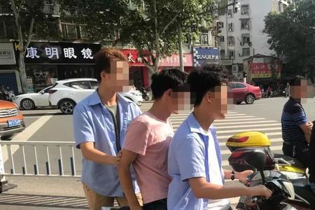 为什么交警的摩托车无排合法化