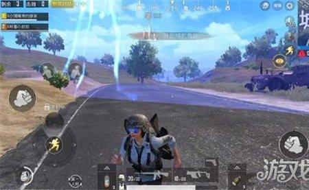 pubg为什么按着奔跑键不能跳