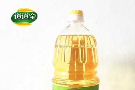 6升矿泉水瓶可以装多少菜籽油