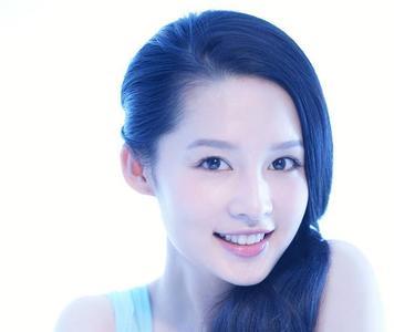 女性艺人什么意思